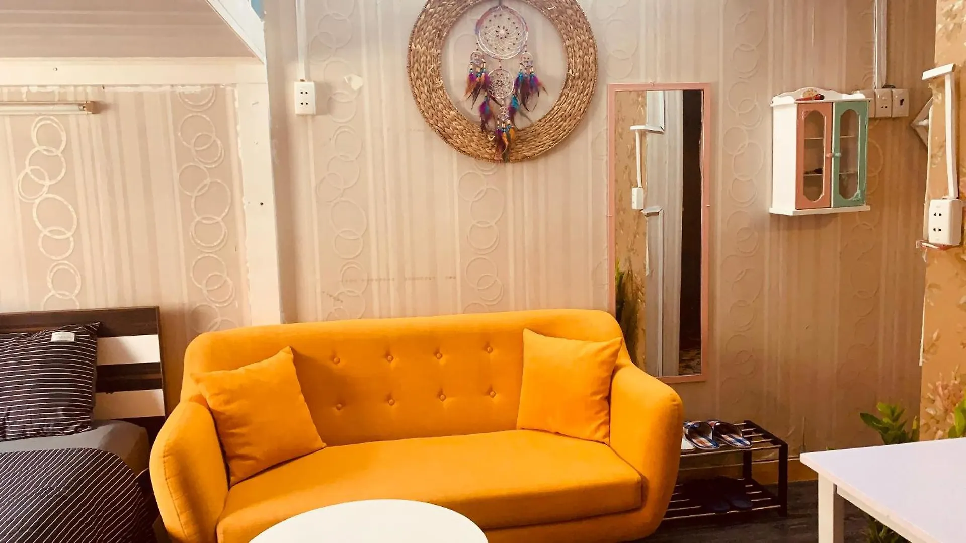 Апартаменты Sunlight House Хошимин Вьетнам